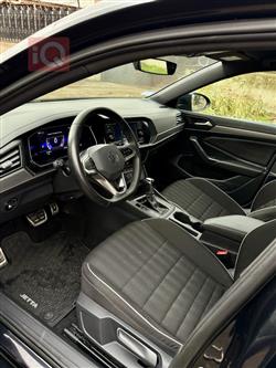 ڤۆڵکسواگن جێتا